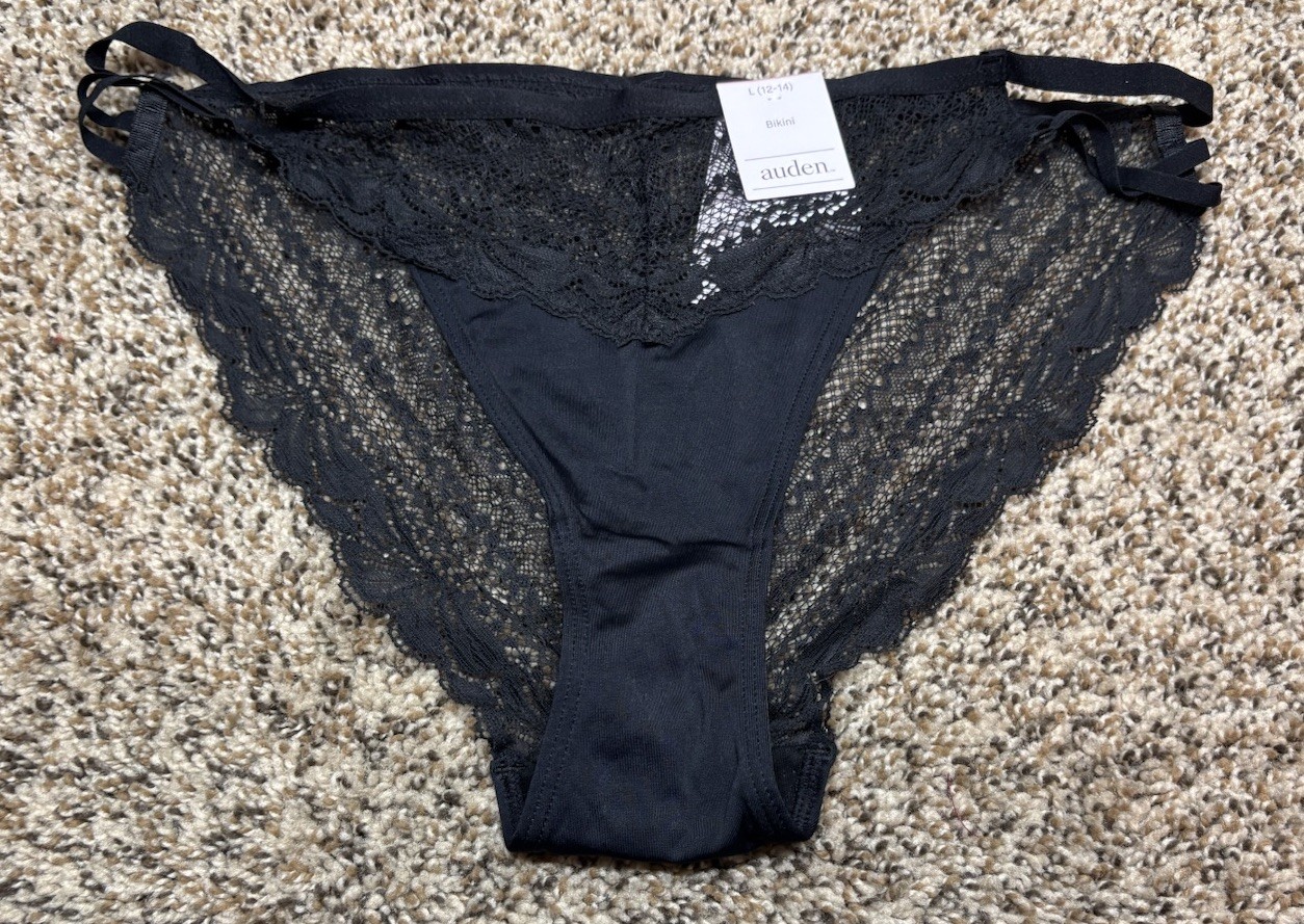 Auden Black Lace Bikini Panty. Size: Large (12-14).