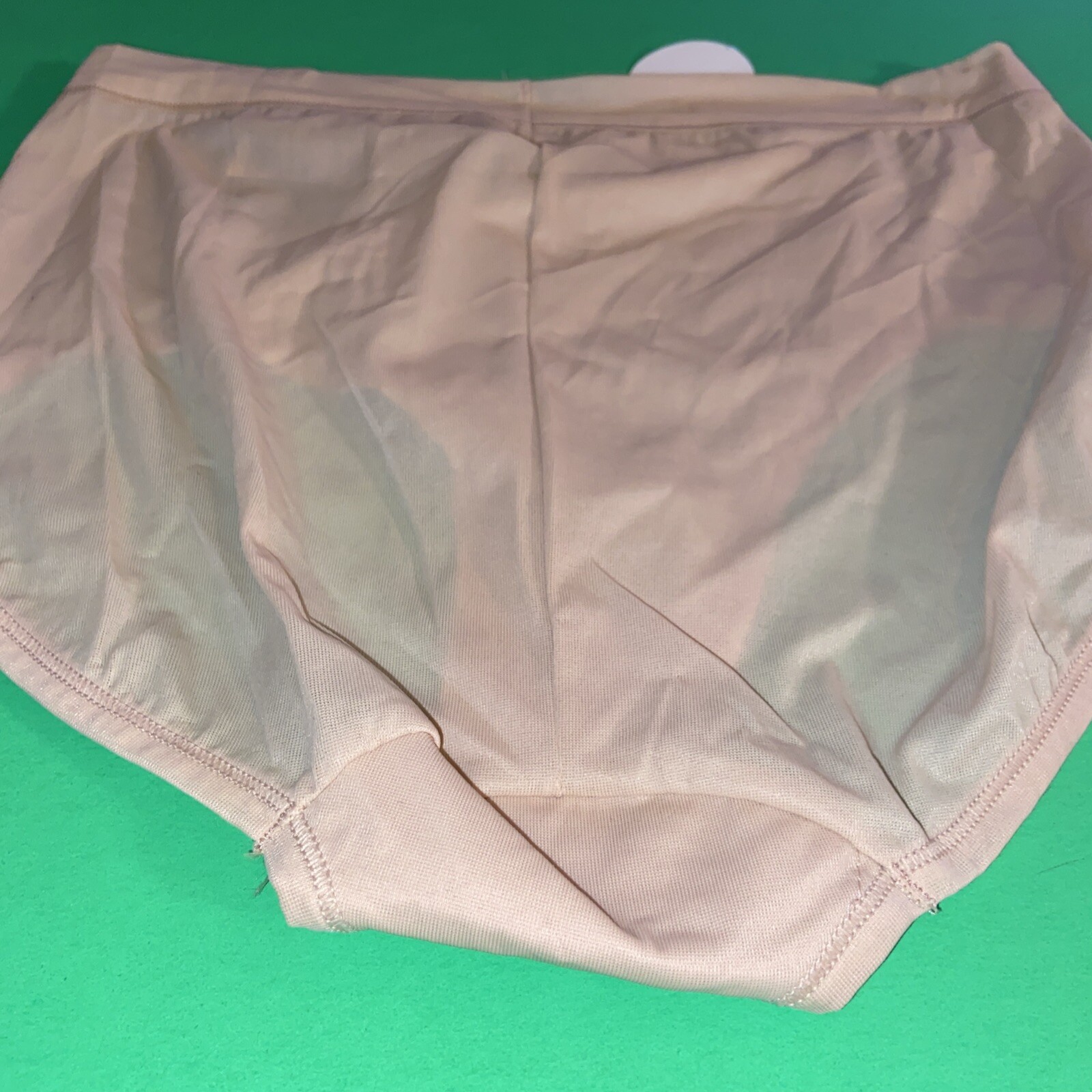 NEW! BALI NUDE ONE SMOOTH U BRIEF / LARGE / 7