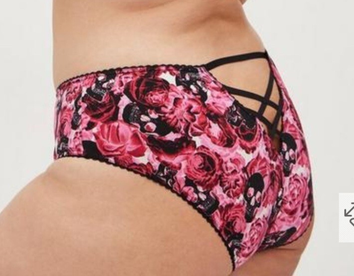 NWT Torrid Plus Size 5 5X 28 Second Skin Rose Skulls Hipster Panty Cage Back