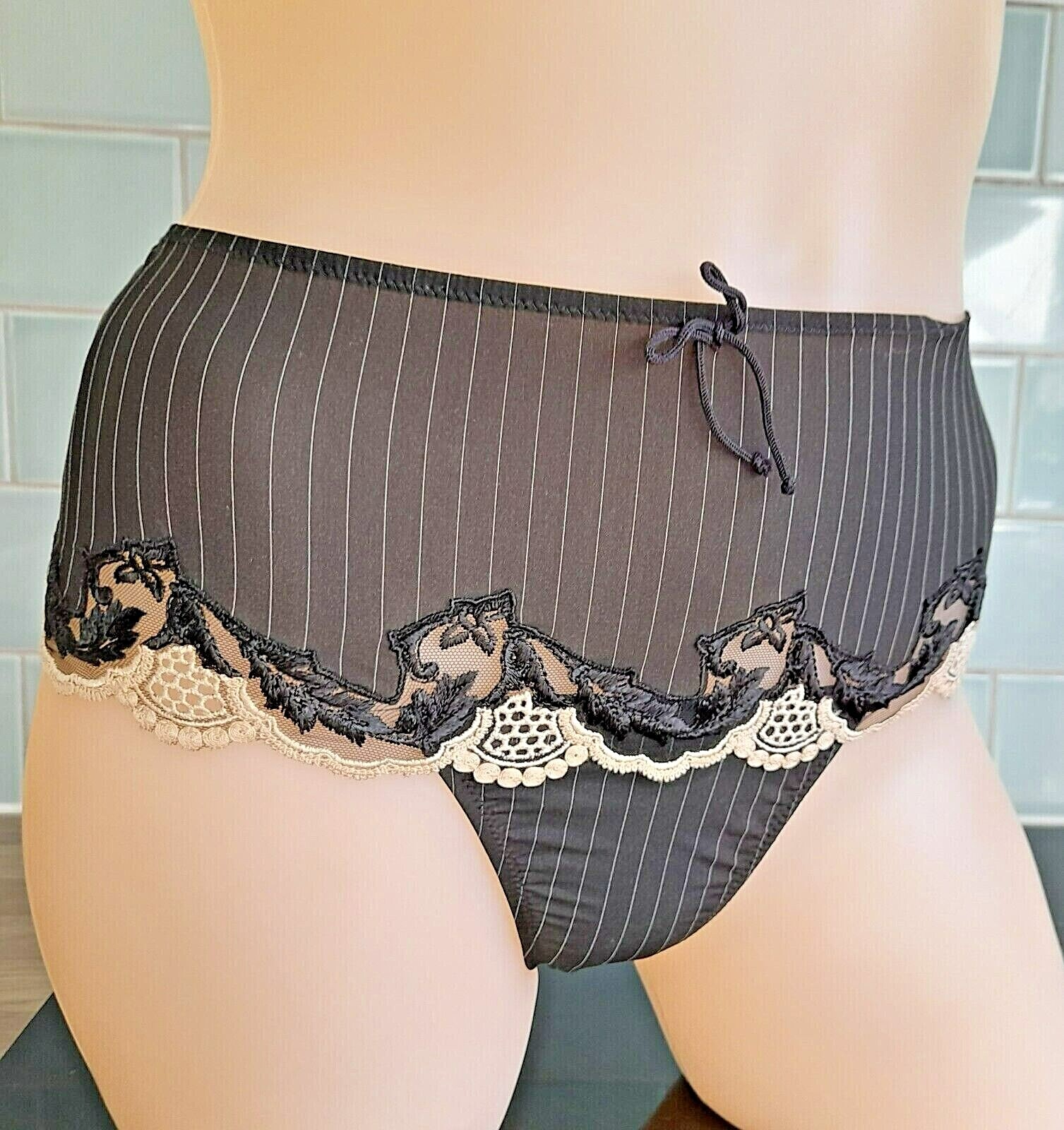 Argentovivo PAPETE Black/Ecru Pinstripe/Embroidered Mesh Macrame Lace Short