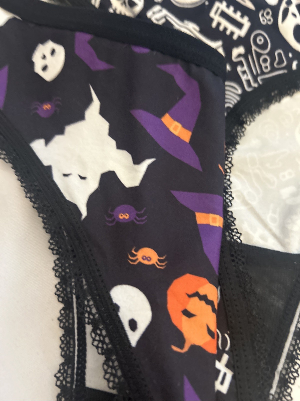 Morvia 3pk lace trim Bikini Goth Skater Emo panties M Skulls Witch Halloween
