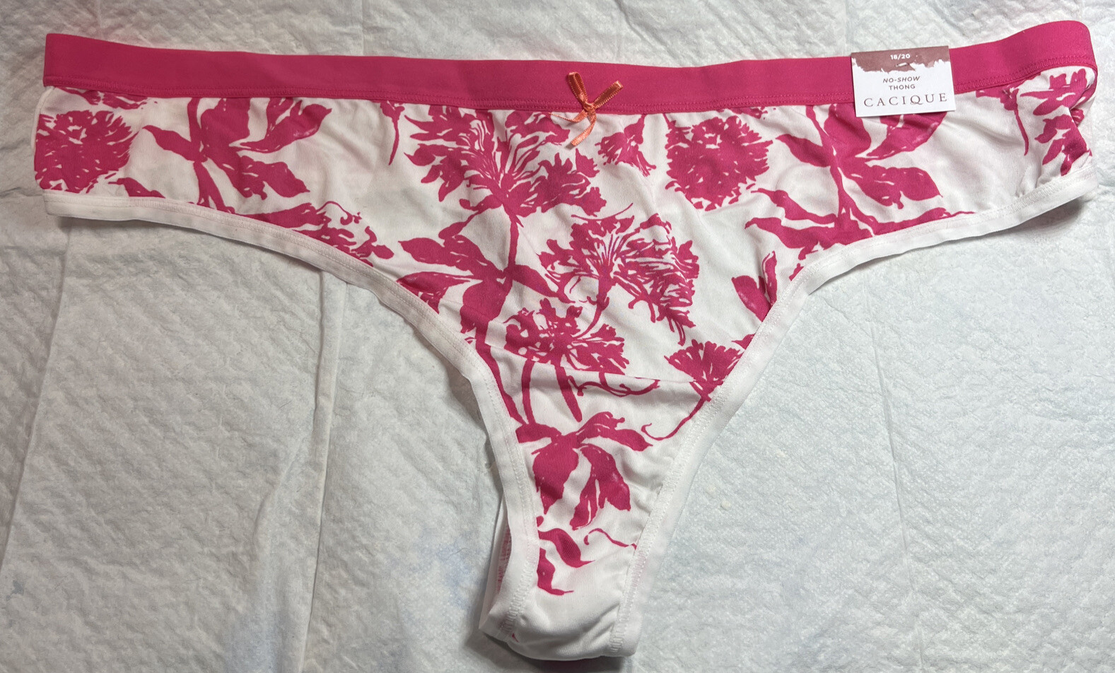 NWT CACIQUE Sz 18/20 No-Show Thong/String White W/ Pink Flowers