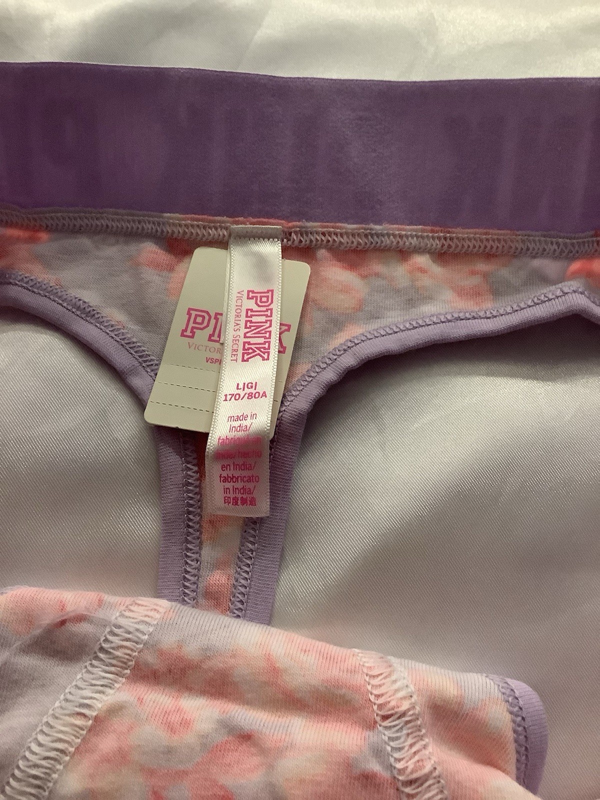 Victoria’s Secret PINK Women’s Thong Panties Purple Floral Boy Binding 1pk Large