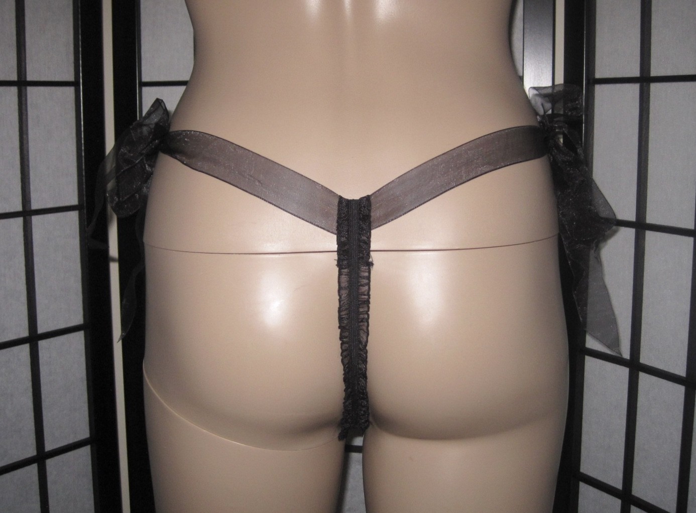 NWT VICTORIA’S SECRET PINSTRIPE MESH RIBBON SIDE TIE VINTAGE RARE THONG PANTIES