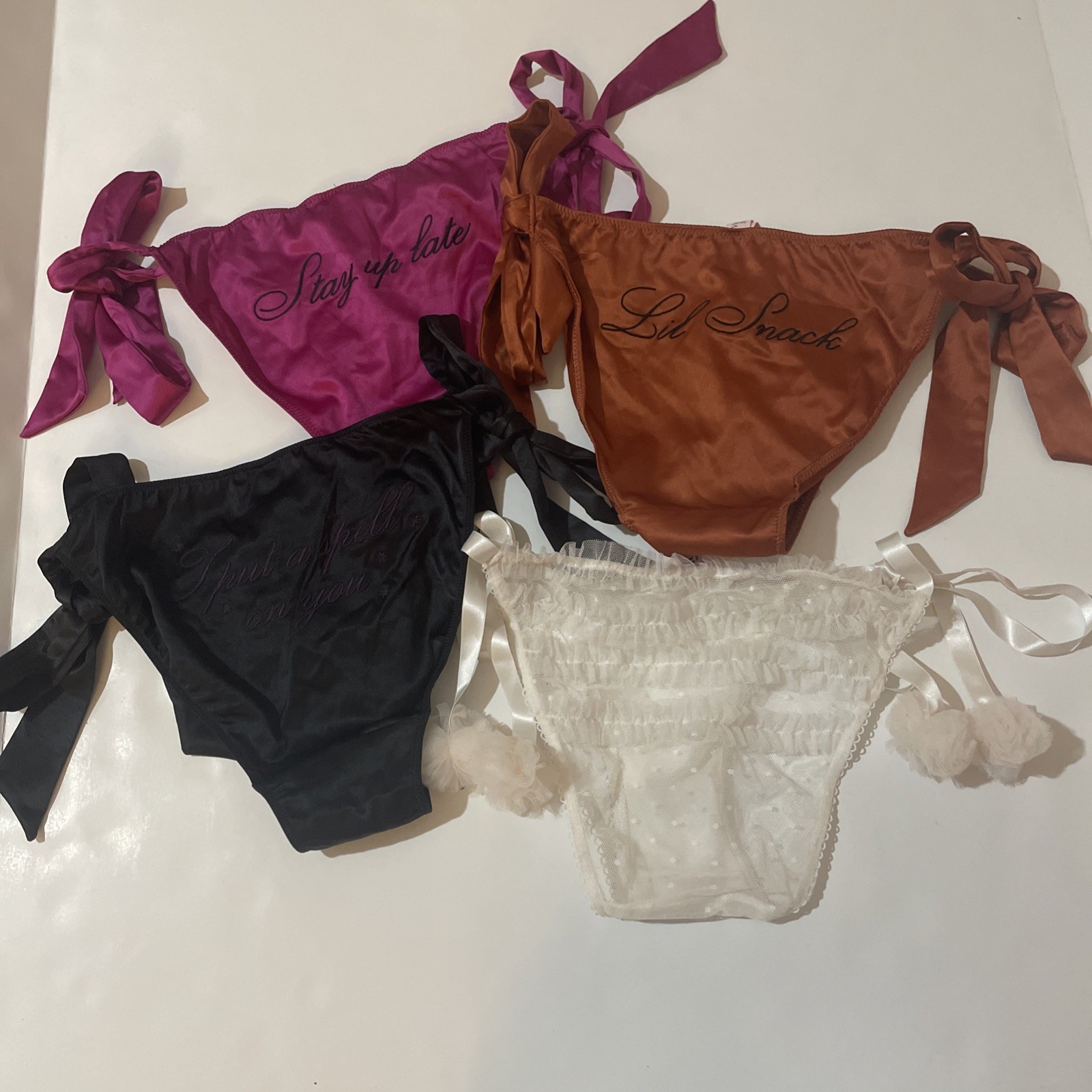 Victoria’s Secret Panty Lot NWT – XS Side Tie – 4 Pairs Cheeky & Bikini – Flirty