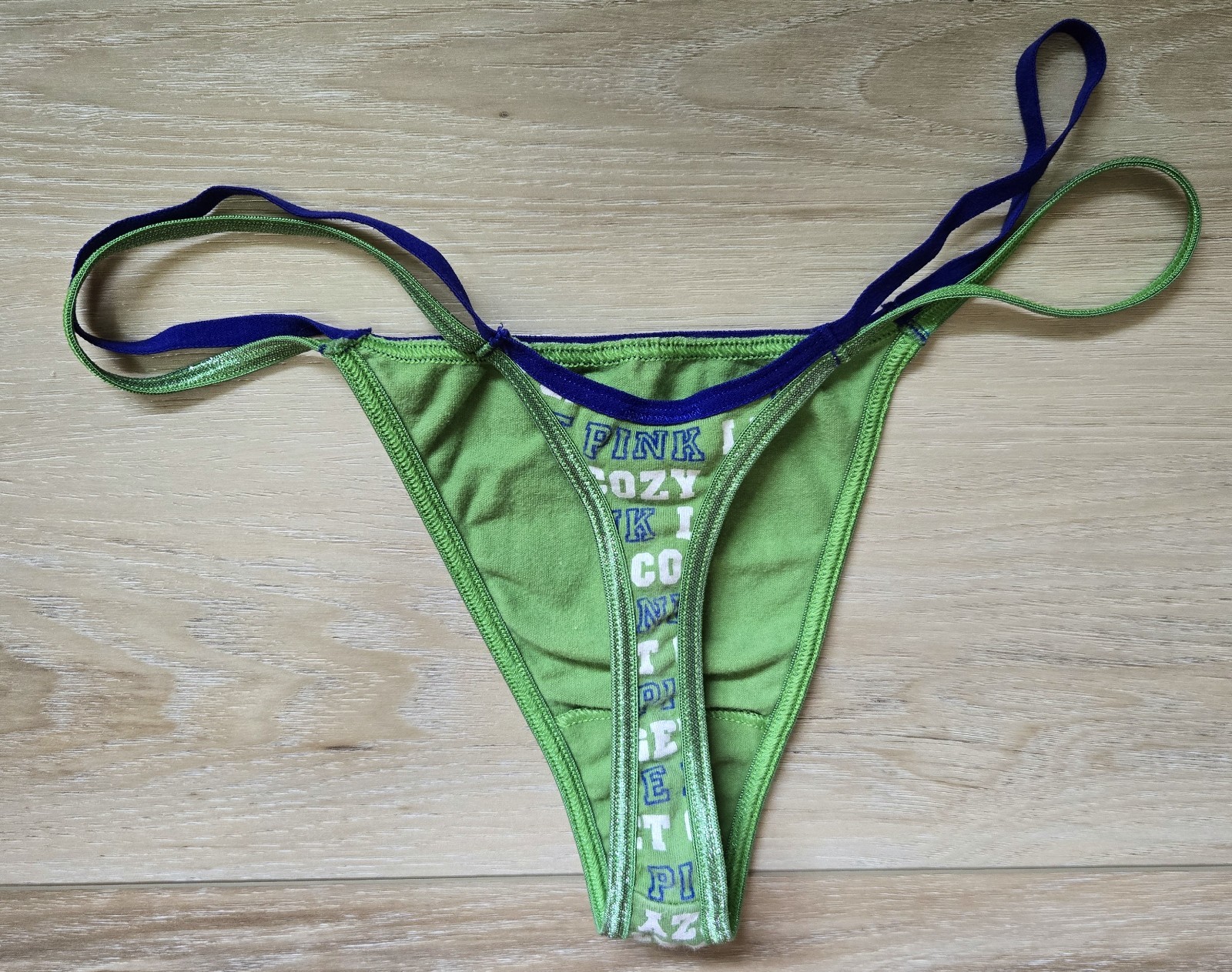 Vintage Victoria’s Secret PINK Cotton Graphics Low Double String Thong Panties S