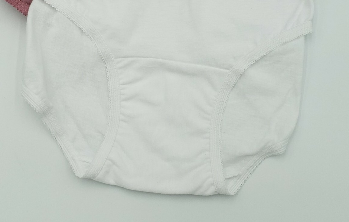 Vanity Fair Brief 15320 Perfectly Yours Classic Brief 7/L 3-Pair 100% Cotton