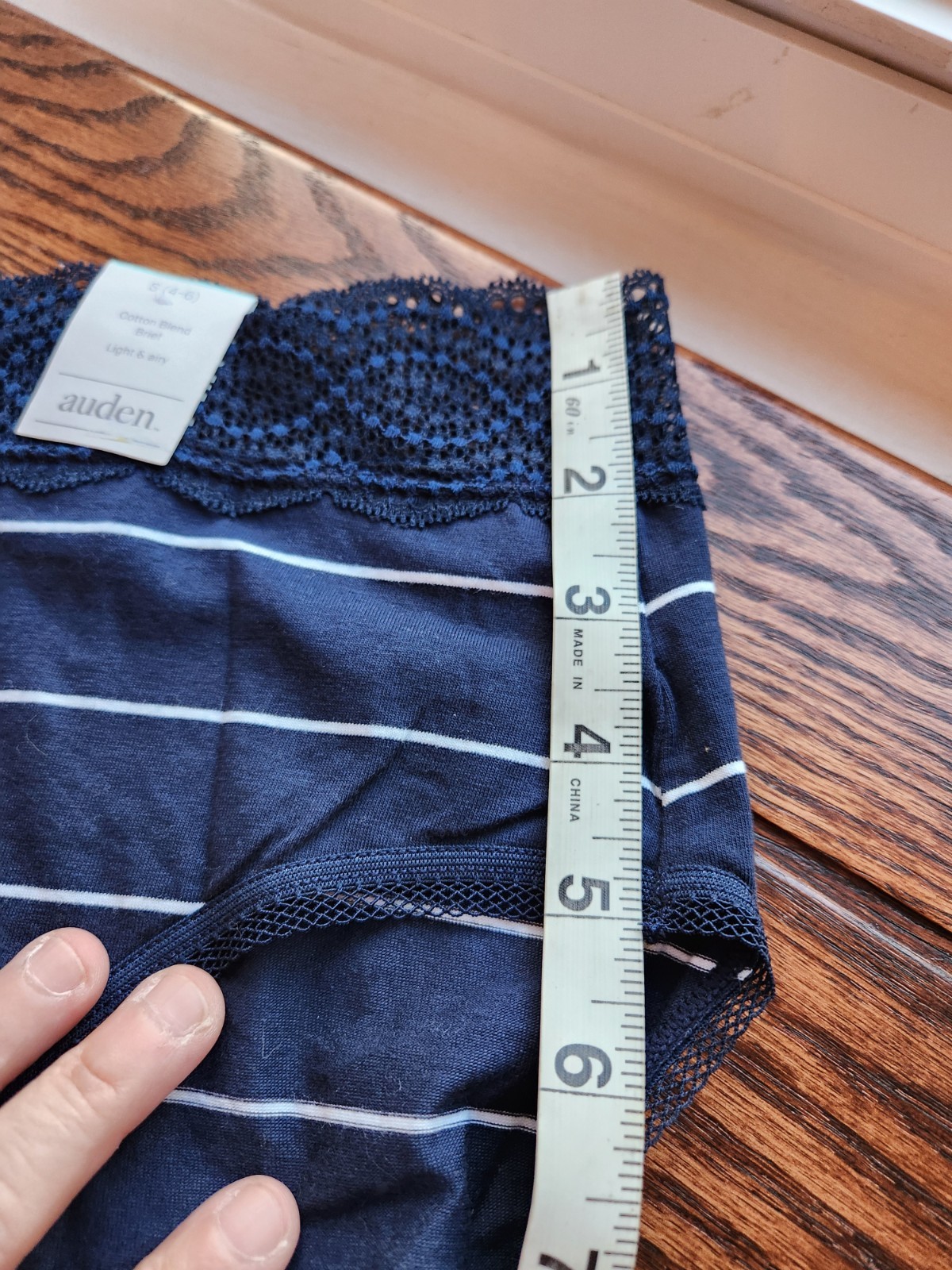 Auden Women’s Cotton Blend Brief S 4/6 Navy Blue White Stripes