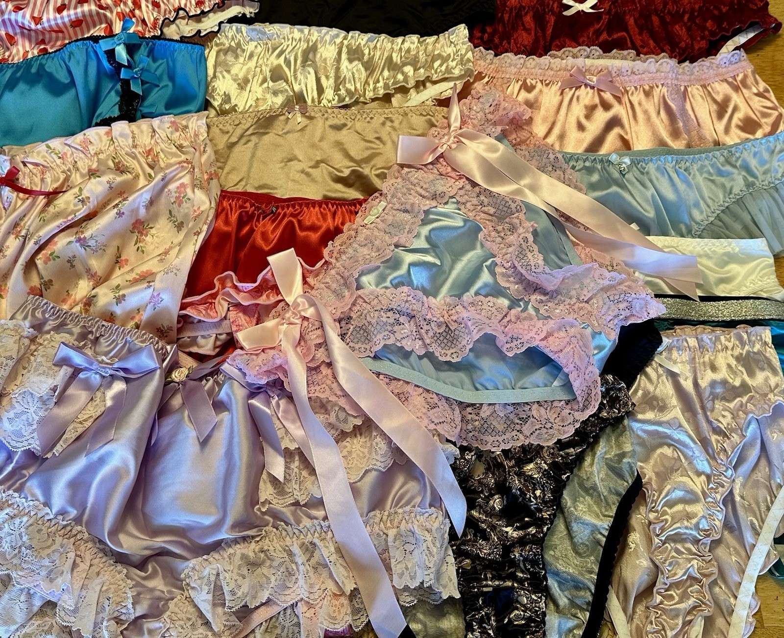 20 Lot XL NEW Sissy Panties Glossy Satin Lacy Buttery Briefs Knickers Bloomers