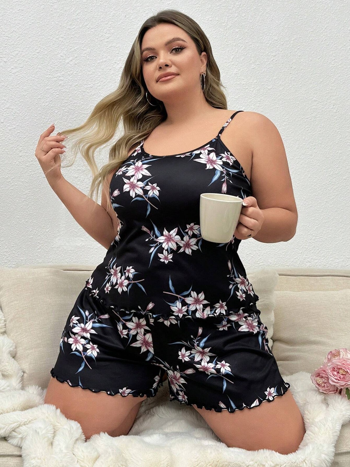 Plus Size Floral Cami Top & Shorts Pyjama Set For Curves Cheap24