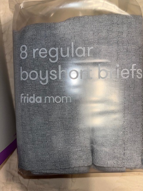 DISPOSABLE POSTPARTUM UNDERWEAR Frida Mom 8 BOYSHORT BRIEFS Regular Size PANTIES
