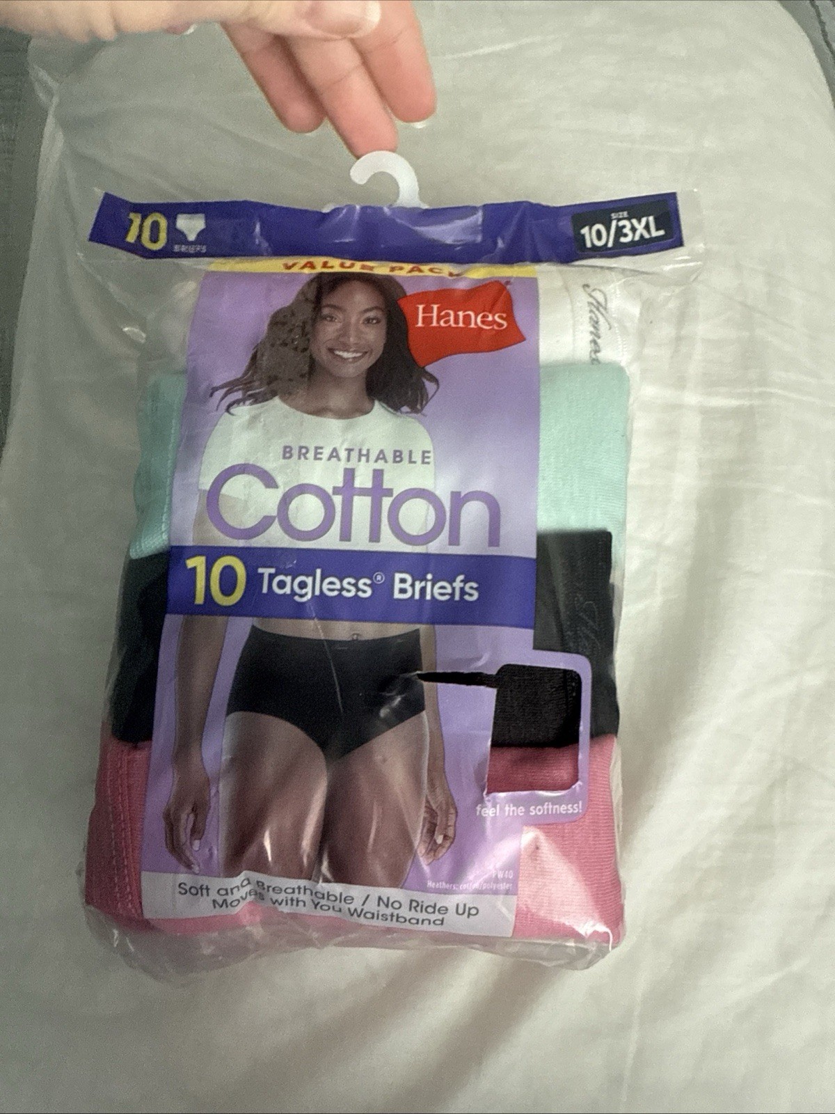 Hanes Women’s Breathable Cotton Tagless Briefs – 8 Pack – Size 3XL / 10 – New