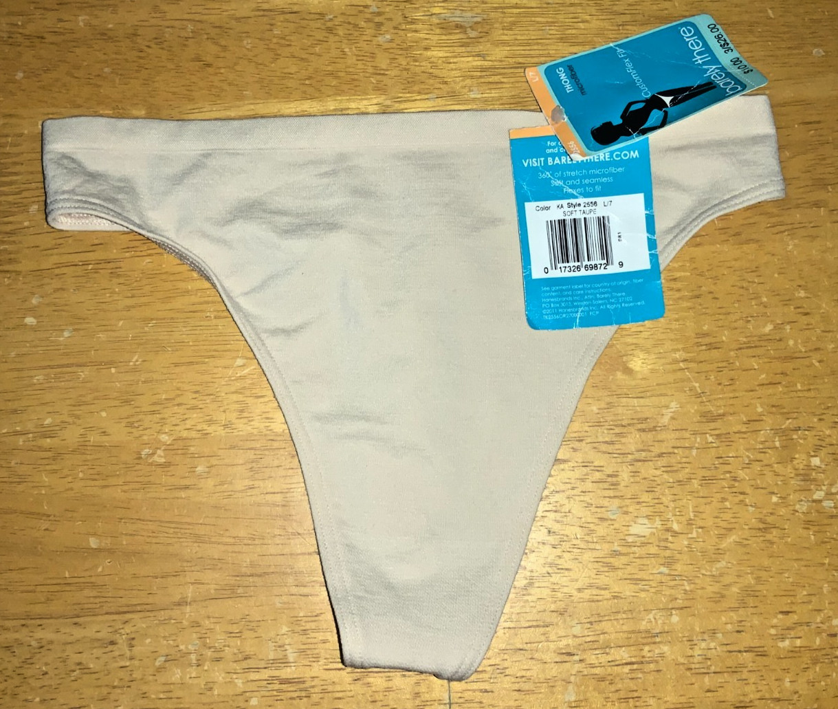 HTF New BARELY THERE Customflex Seamless Microfiber Thong Panties L 7 Nude NWT