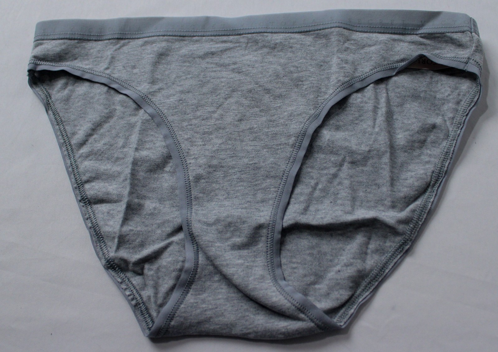 Victoria Women’s Stretch Cotton Bikini Panty EJ3 Medium Heather Gray Small NWT