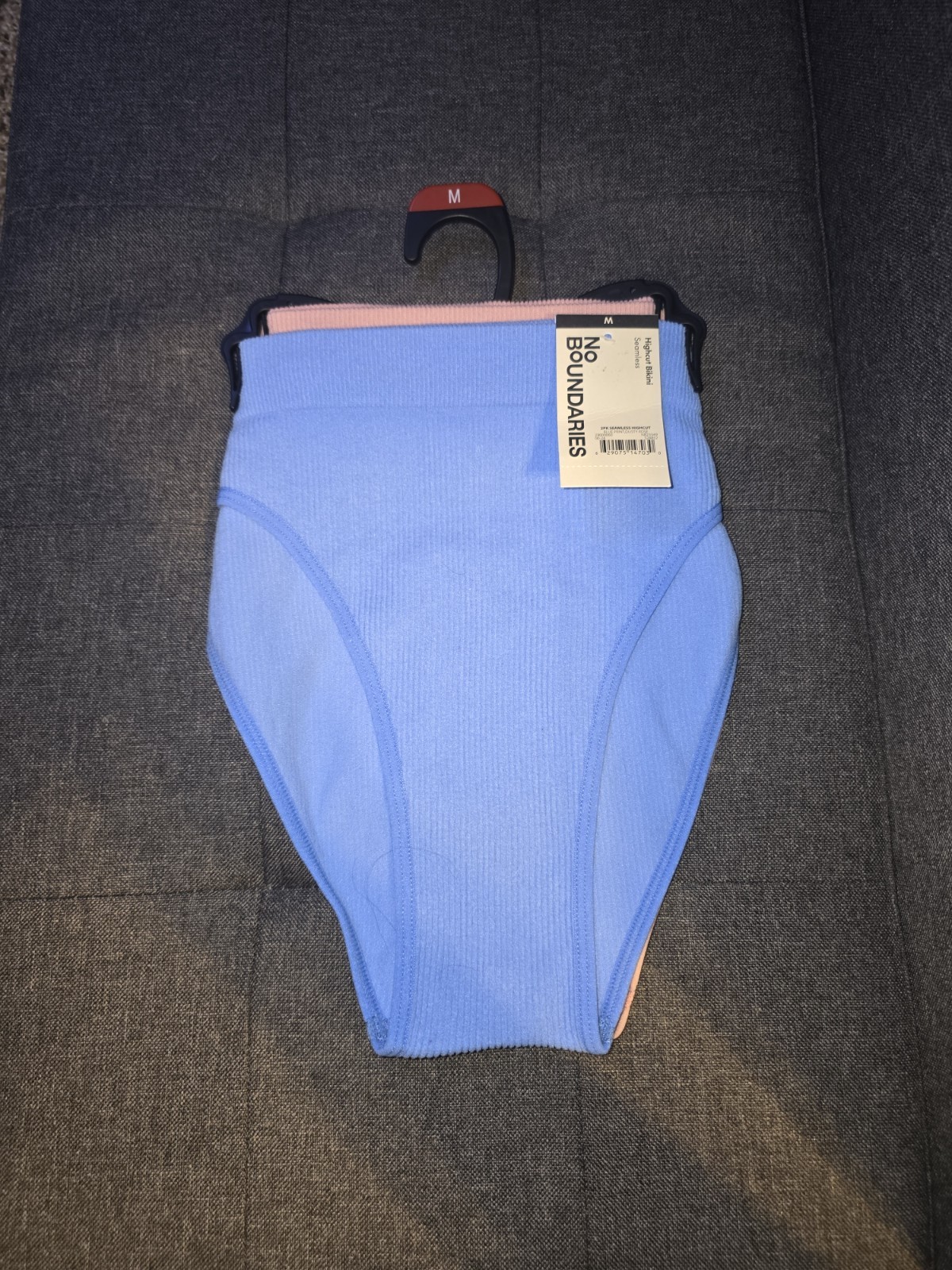 No Boundaries Seamless Bikini Panties – 2 Pack in size M