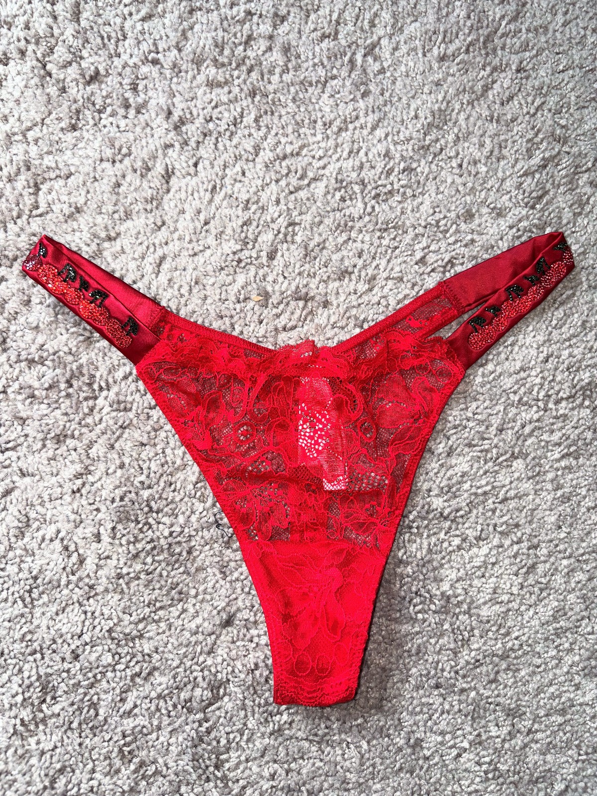 NWT – VICTORIA’S SECRET SEXY CHERRY SHINE BLING STRAPS THONG PANTY – XL