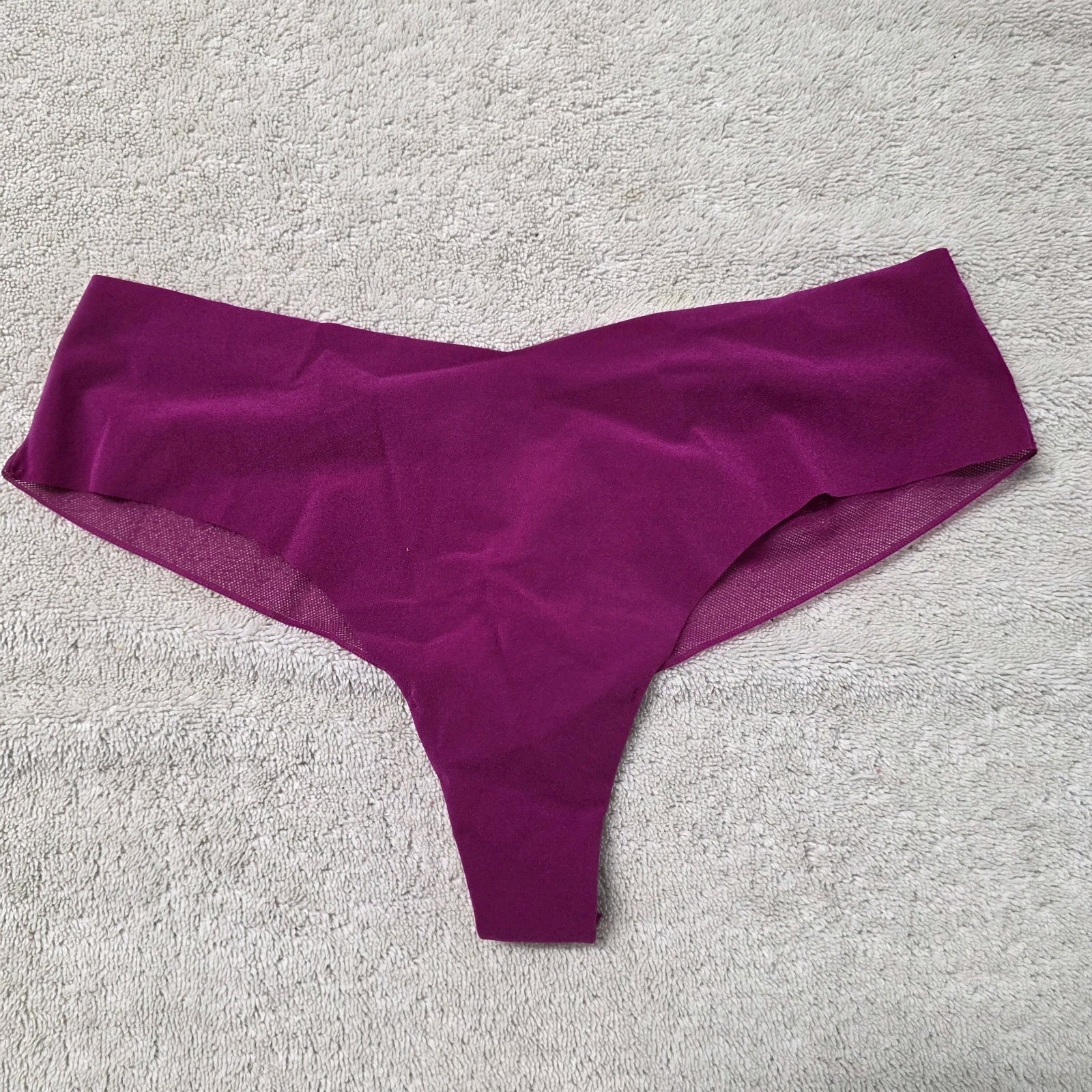 Victoria’s Secret No-Show Thong Panty Fuchsia Pink Large Large