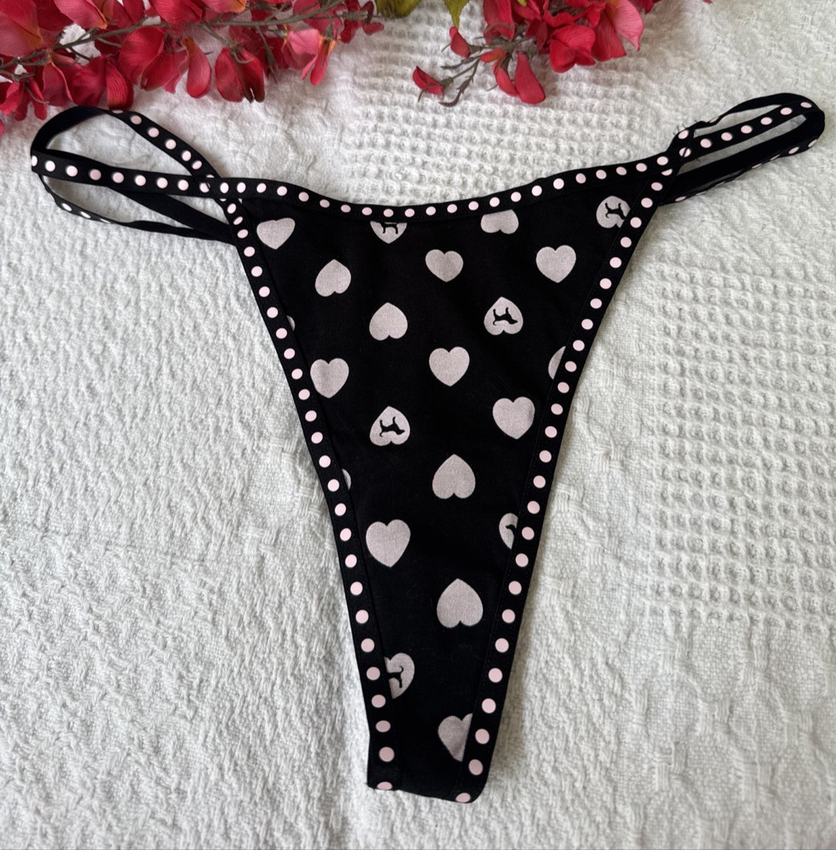 VICTORIA’S SECRET PINK BLACK DOG HEART L STRAPPY COTTON STRING THONG PANTIES NWT