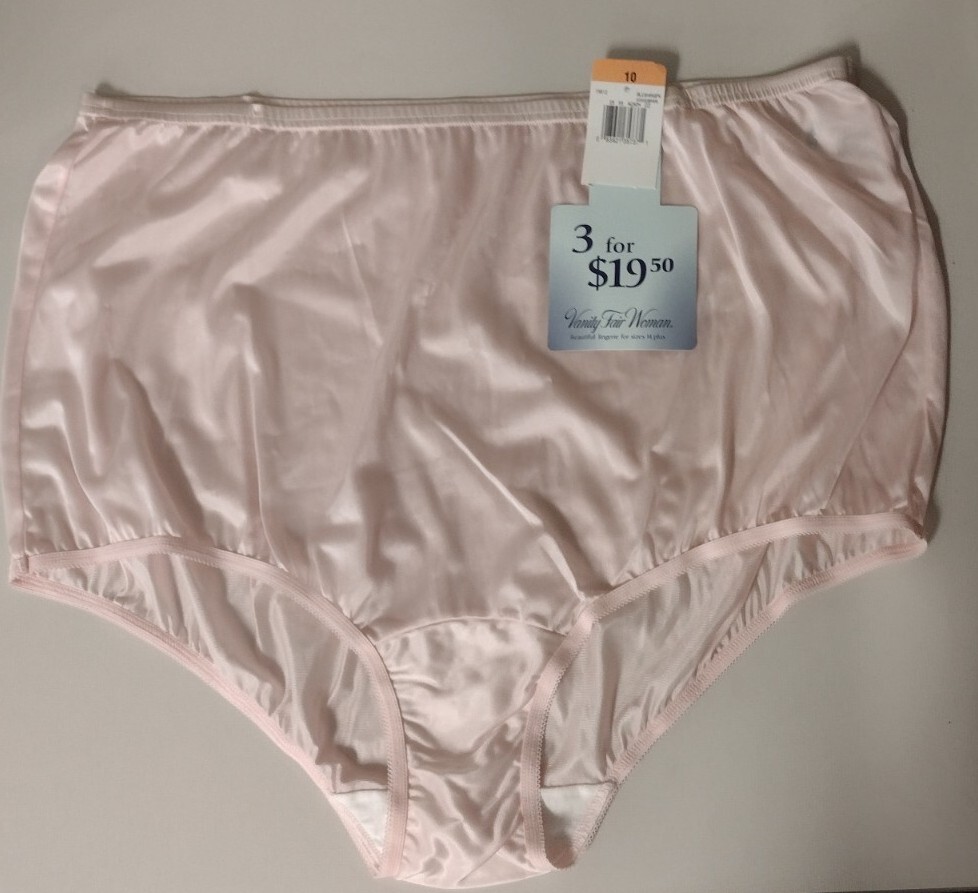 NWT HTF VANITY FAIR WOMAN BLUSHING PINK BRIEF PANTY SIZE 10 #15812