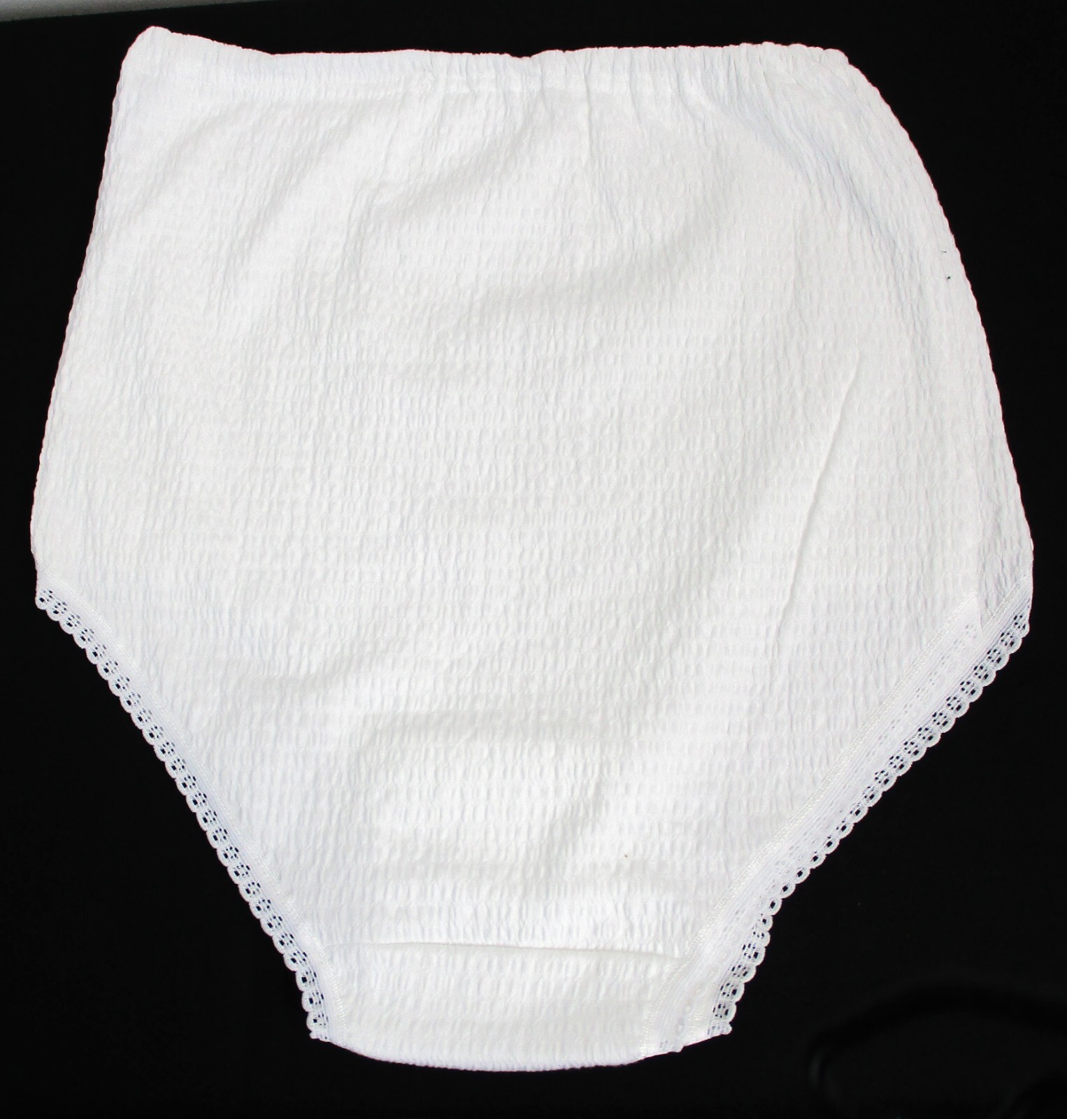 Ladies 2 Pack 92% Cotton 8% Elastaine Lycra Crinkly Briefs Sizes: 12/14— 28/30