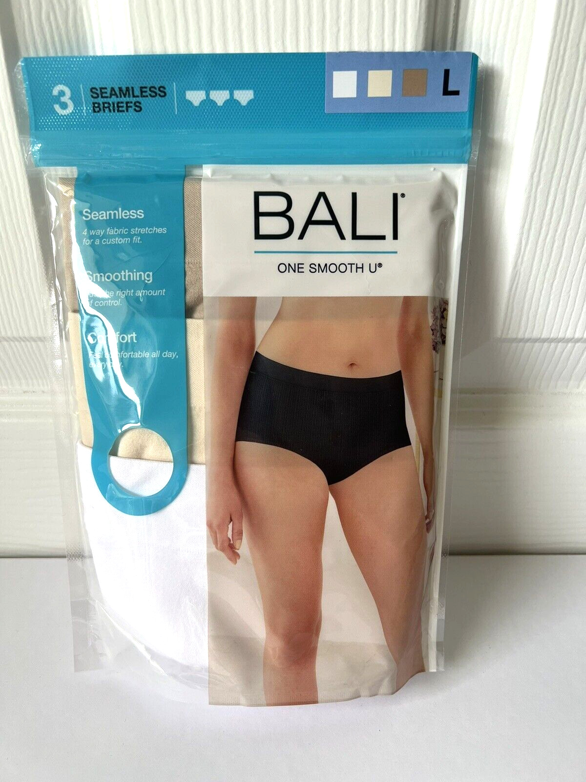 NEW Bail 3 Pairs One Smooth U Seamless Briefs Large (12-14) DFS361 NWT