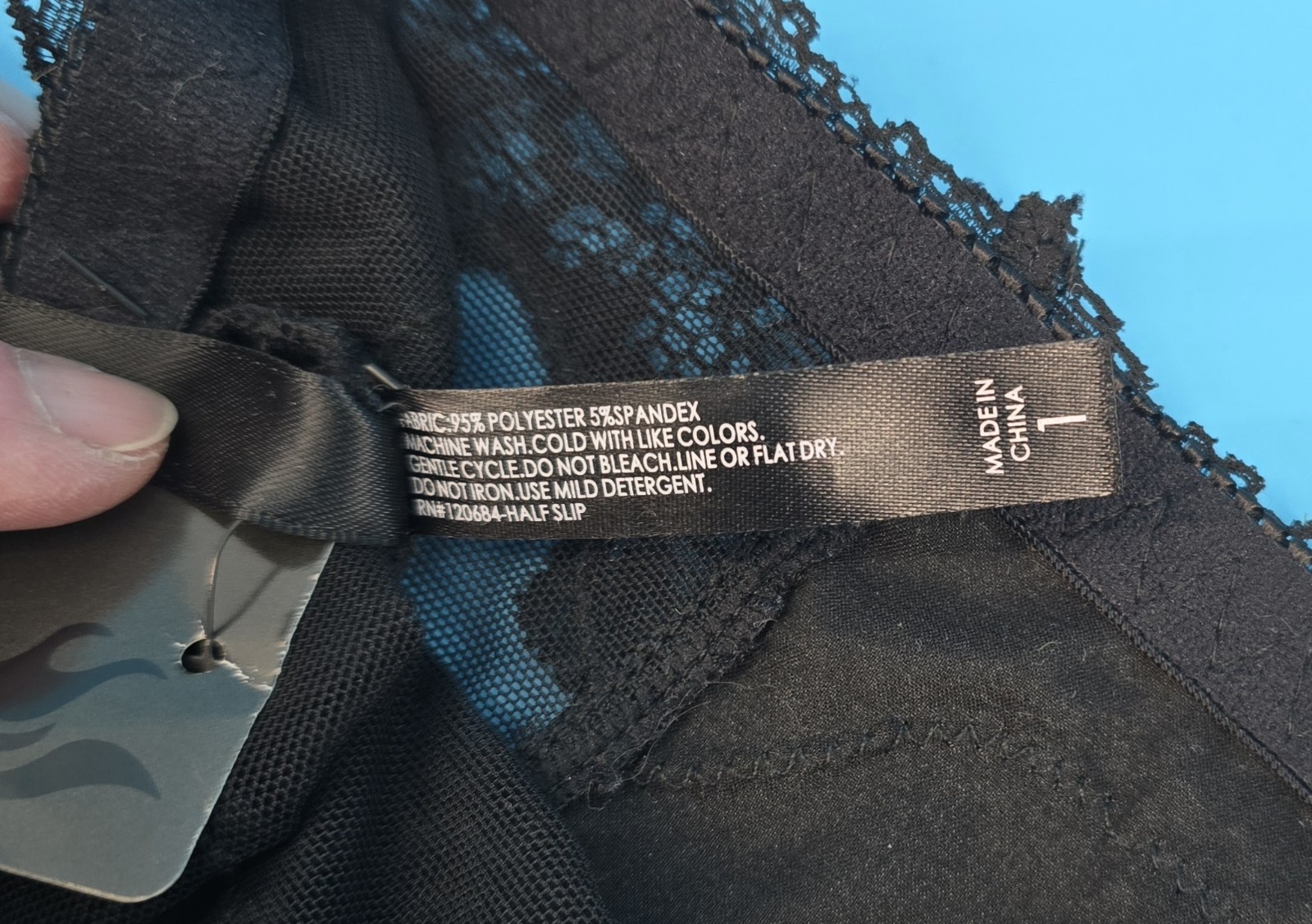 Torrid Black Satin Lace Half Slip Skirt Size 1 (14-16) Mesh 12.5″ Goth Fairy NWT