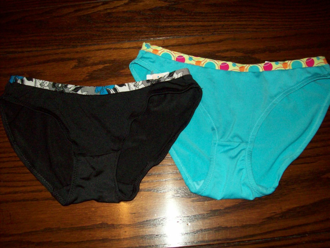 NWT 2 PAIRS SOPHIE B BIKINI PRINT WAIST PANTIES POLY /SPANDEX 133184 13878 5 / S