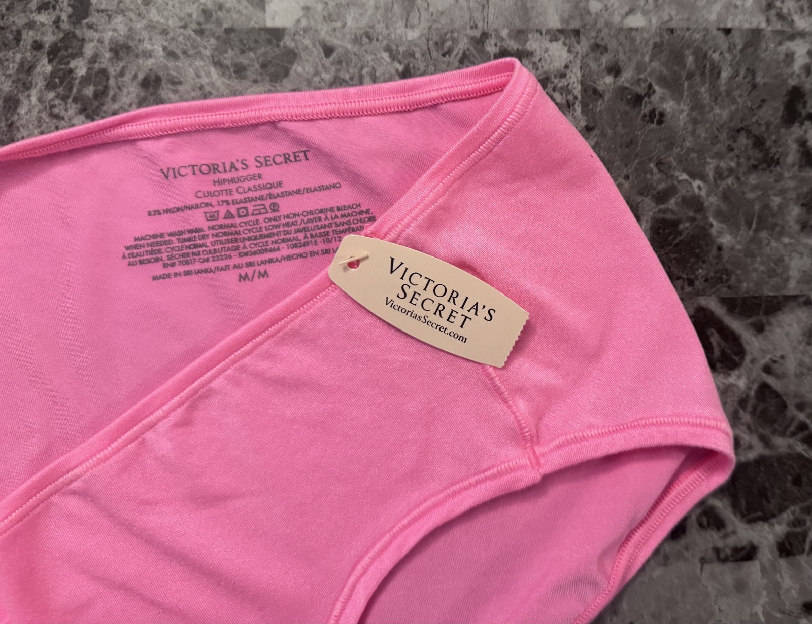 NWT VICTORIA’S SECRET FABULOUS MEDIUM PINK SATIN SMOOTH RARE HIPHUGGER PANTIES