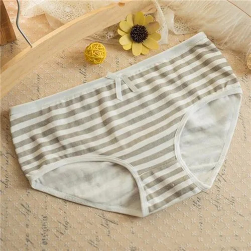 Cotton Mid Rise Panties Women’s Striped Briefs Bow Detail Soft Comfort Fit