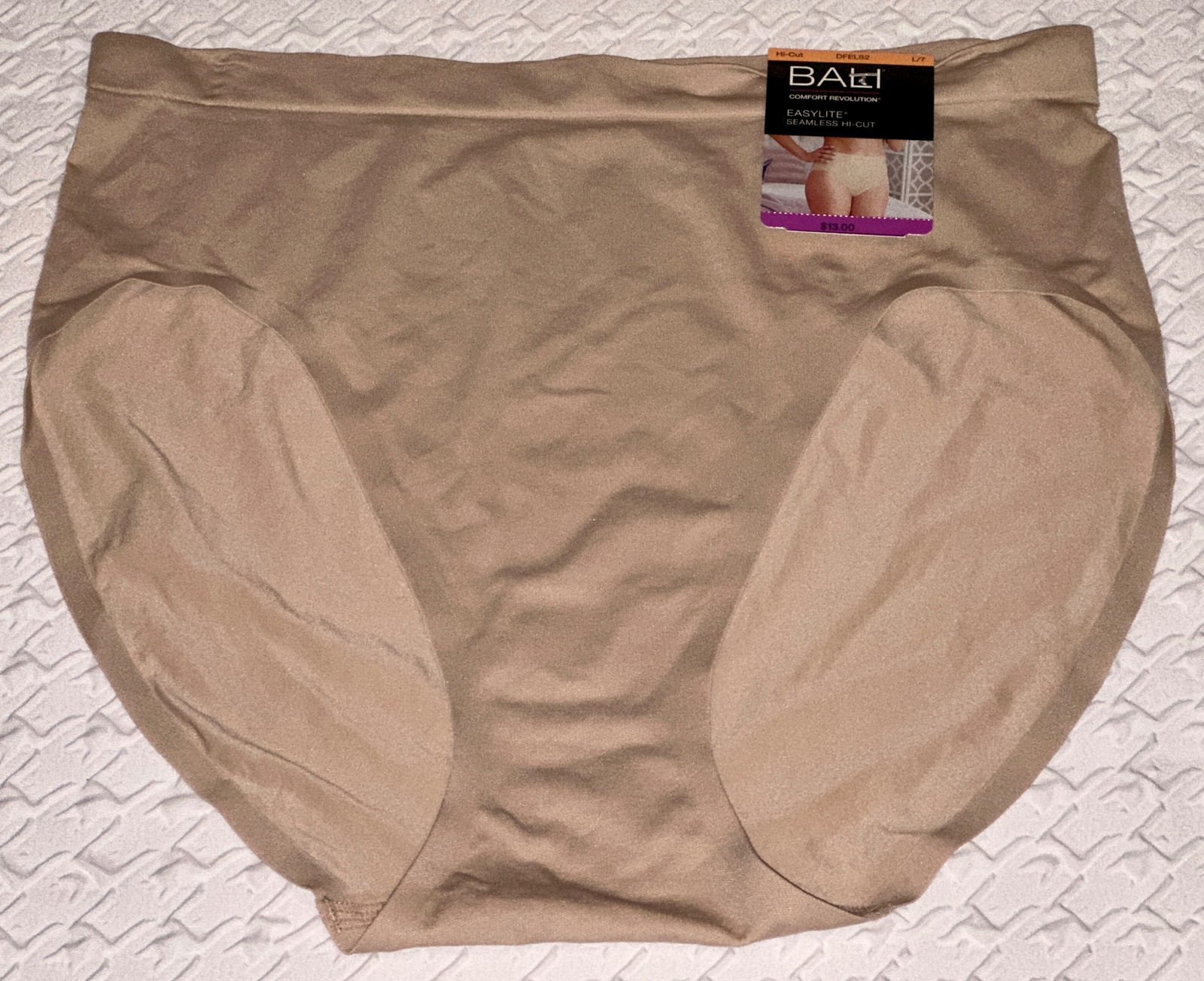 BALI Comfort Revolution Easylite Seamless Taupe Nude Hi Cut Panty Womens M 6 L 7