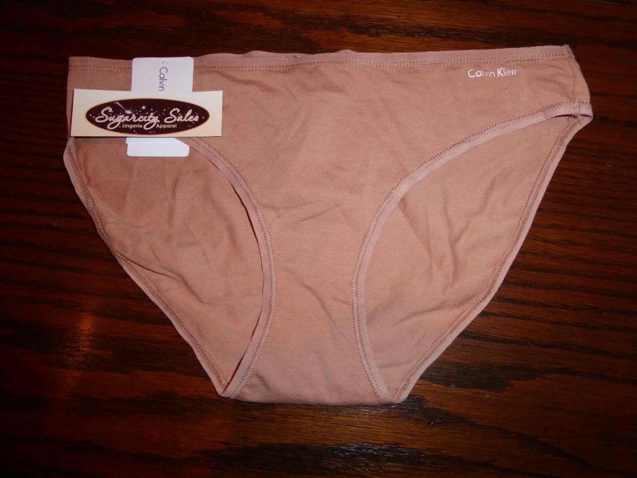 NWT CALVIN KLEIN FORM COTTON SPANDEX BIKINI PANTIES QD3644 277 NUDE S