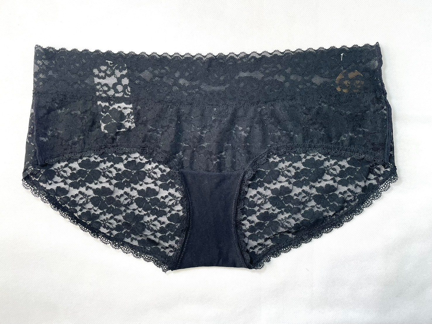 NWT Wacoal Women’s L Black Lace Panties 841191