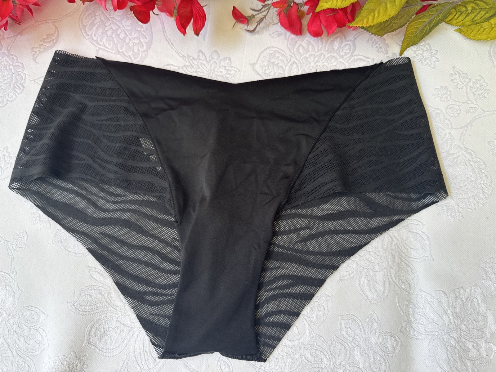 PINK VICTORIA’S SECRET S BLACK SILKY PANEL ZEBRA LACE CHEEKY PANTIES SUMMER NWT
