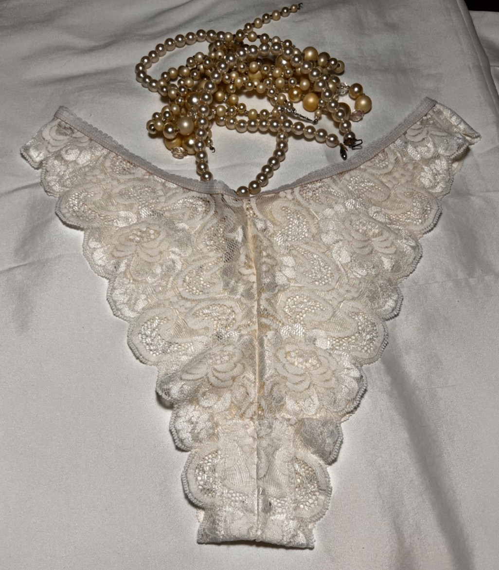 NEW Victoria’s Secret VTG 80s-90s Gold Label High Cut Tanga Lace Panty M/L