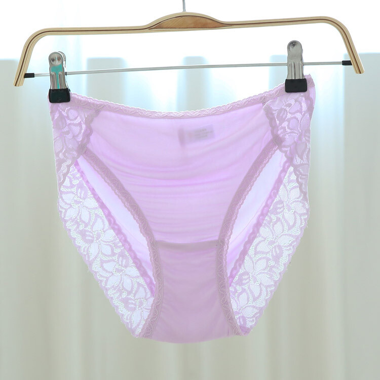 100% Silk Underwear Women’s Briefs Quick-drying Real Silk Knitted Lace Panties