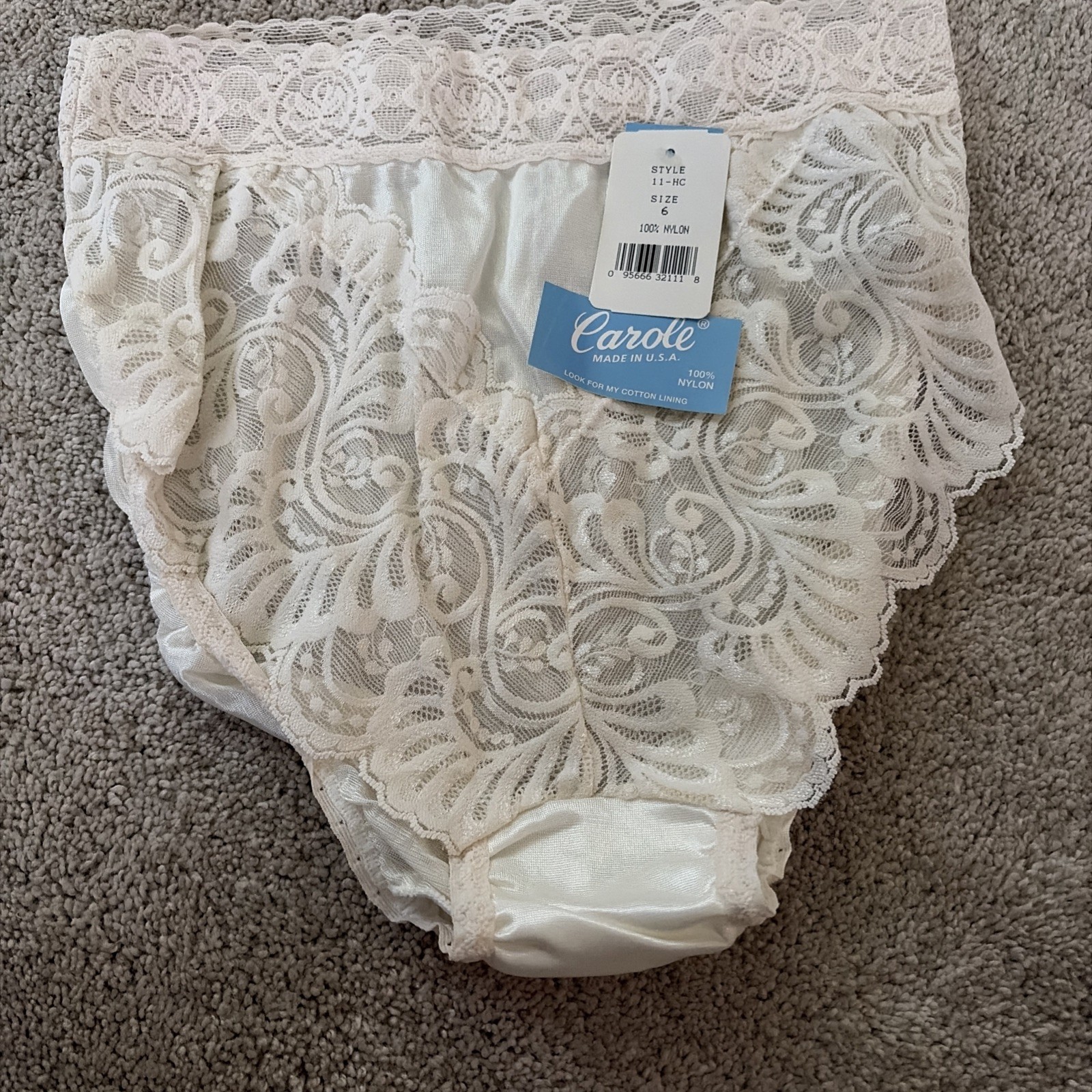 size 6 Carole Flattering Fit Nylon Panties Vintage Style 11-HC Ivory with lace