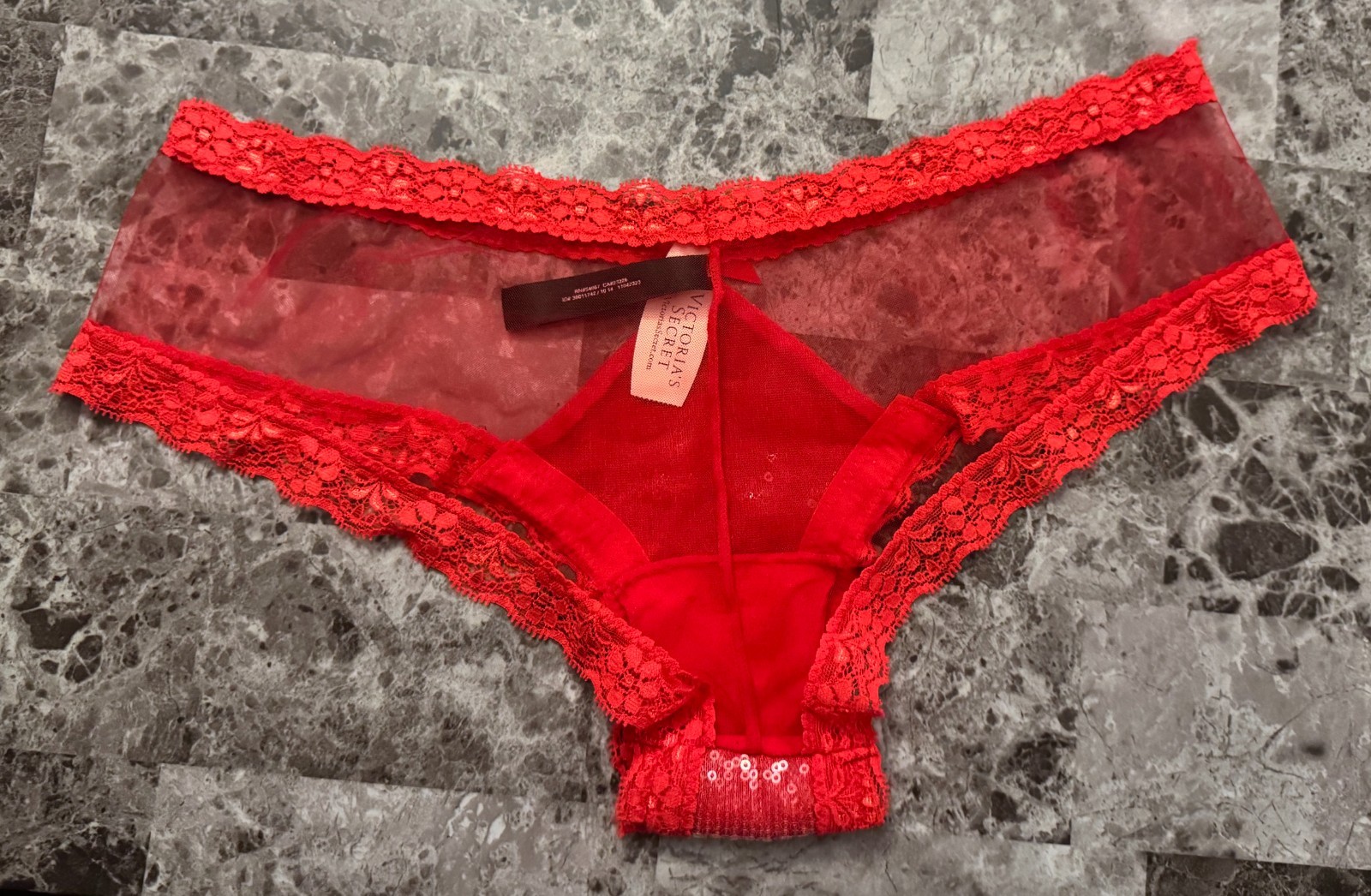 NWT VICTORIA’S SECRET MEDIUM RED CLEAR SEQUIN MESH LACE BOW RARE CHEEKY PANTIES