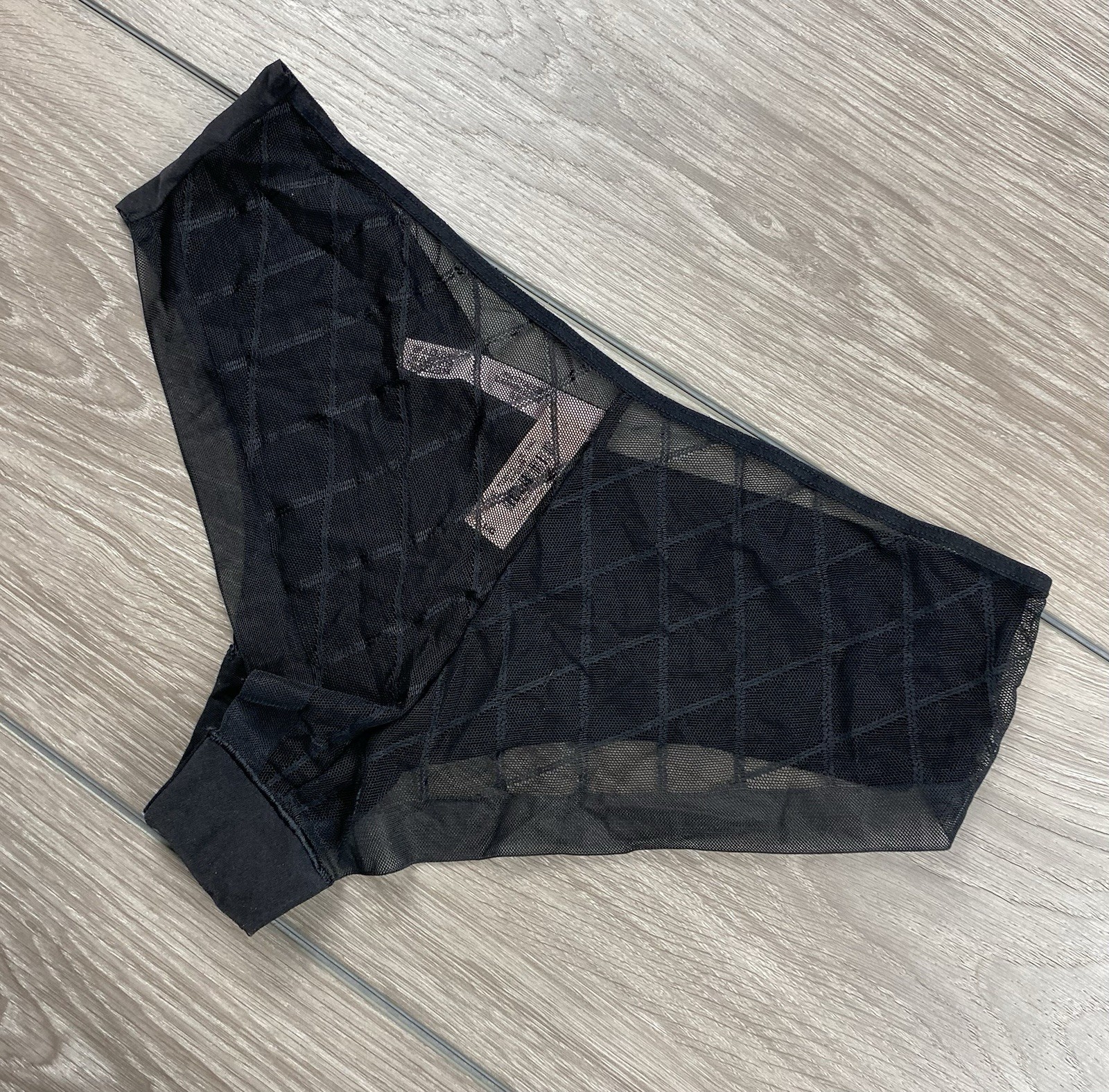 Victorias Secret Cheeky Hip Hugger Sheer Back Panties Black Size Large New