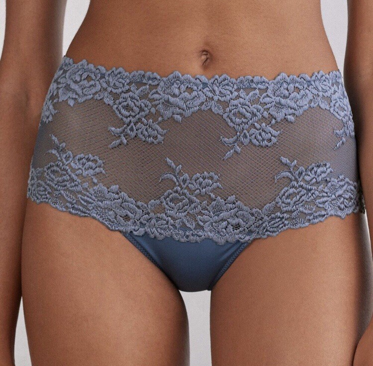 Intimissimi Pretty Flowers Brazilian Briefs Lapis Blue Lace sz L NWT