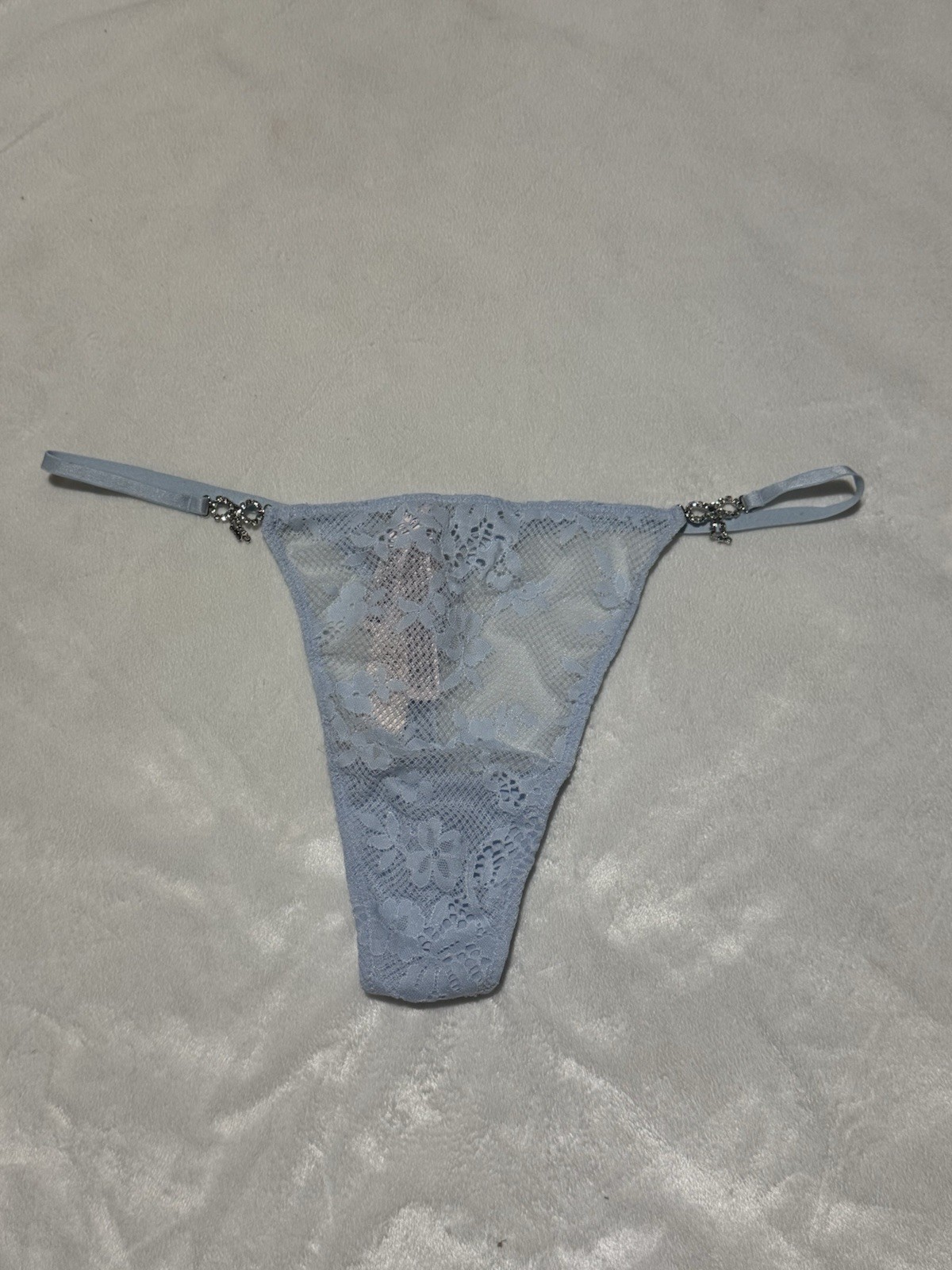 Victoria’s Secret Blue Floral Lace V-String Thong Panty Rhinestone Bow Hardware