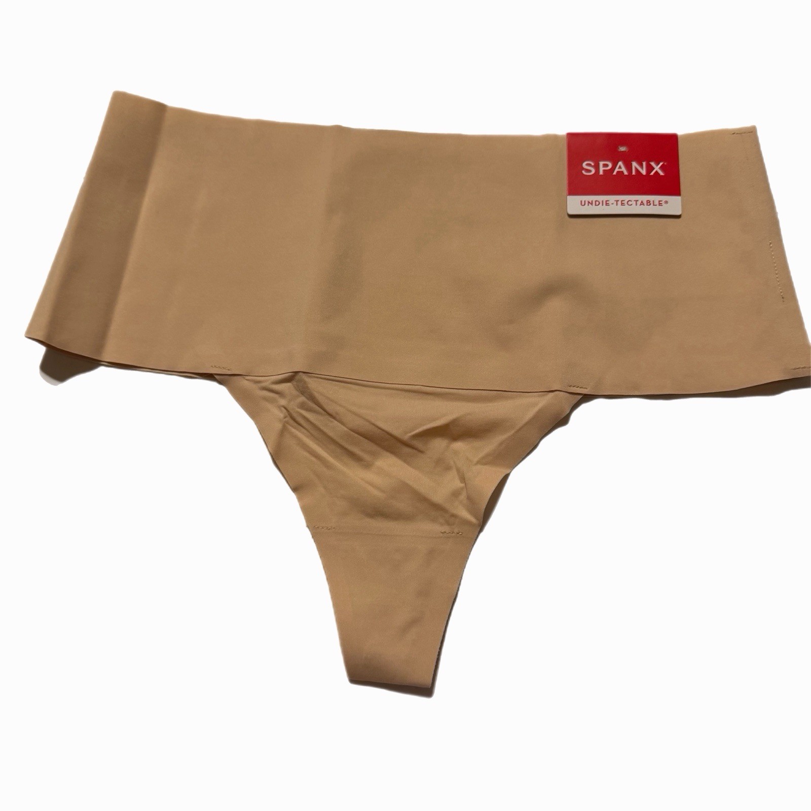 Spanx M Undie-tectable Thong Panties Women’s Size XS SOFT NUDE SPO115 NWT