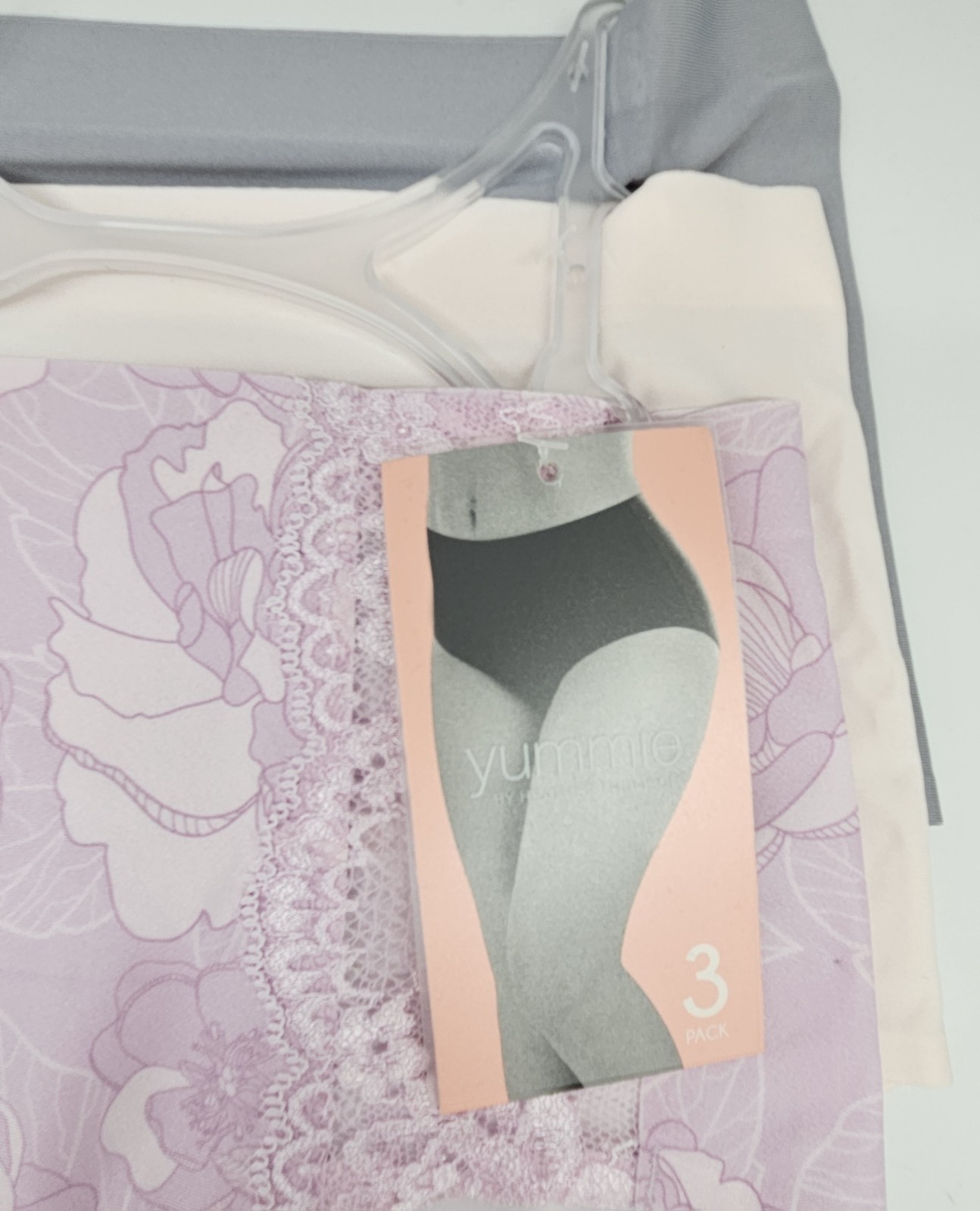 YUMMIE 3 Pack Women’s S L Bonded Finish Brief Panties Gray Cream Purple