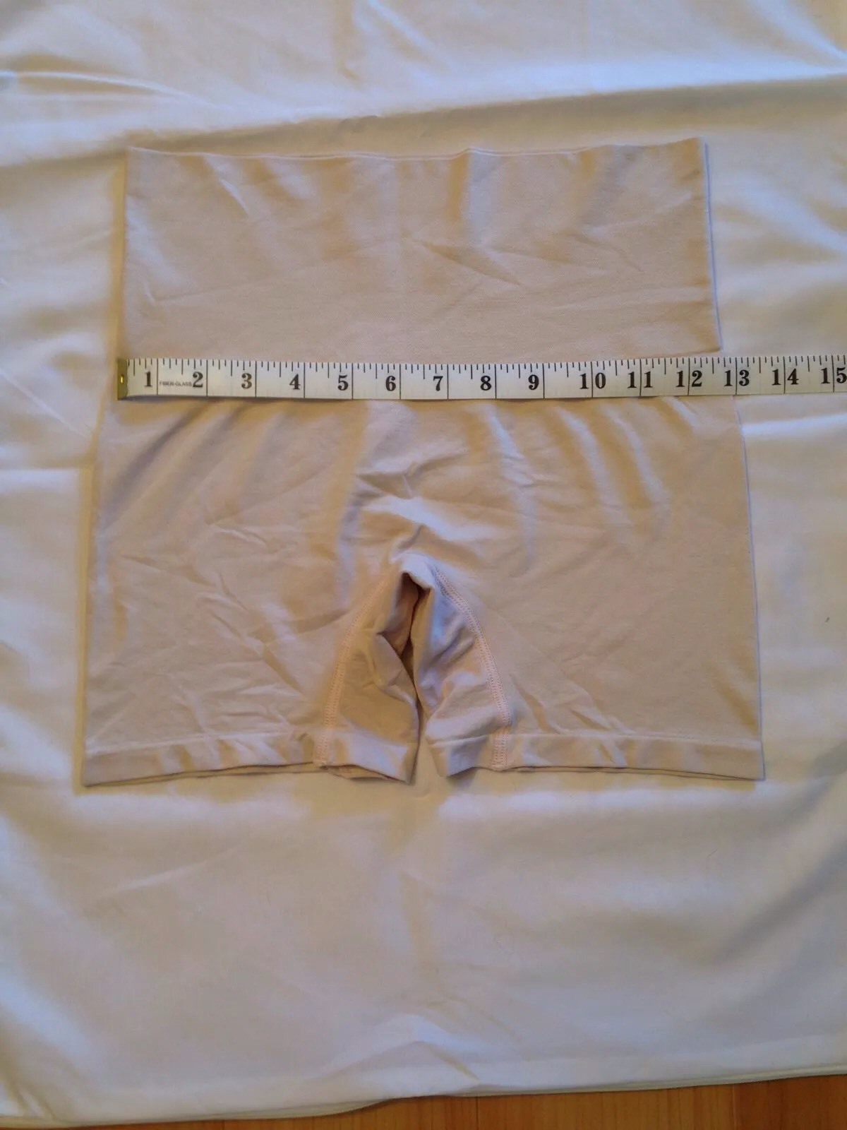 NWOT HSN Yummie Seamless H. Thomson Brief Boy Shorts – Nude -Size M/L
