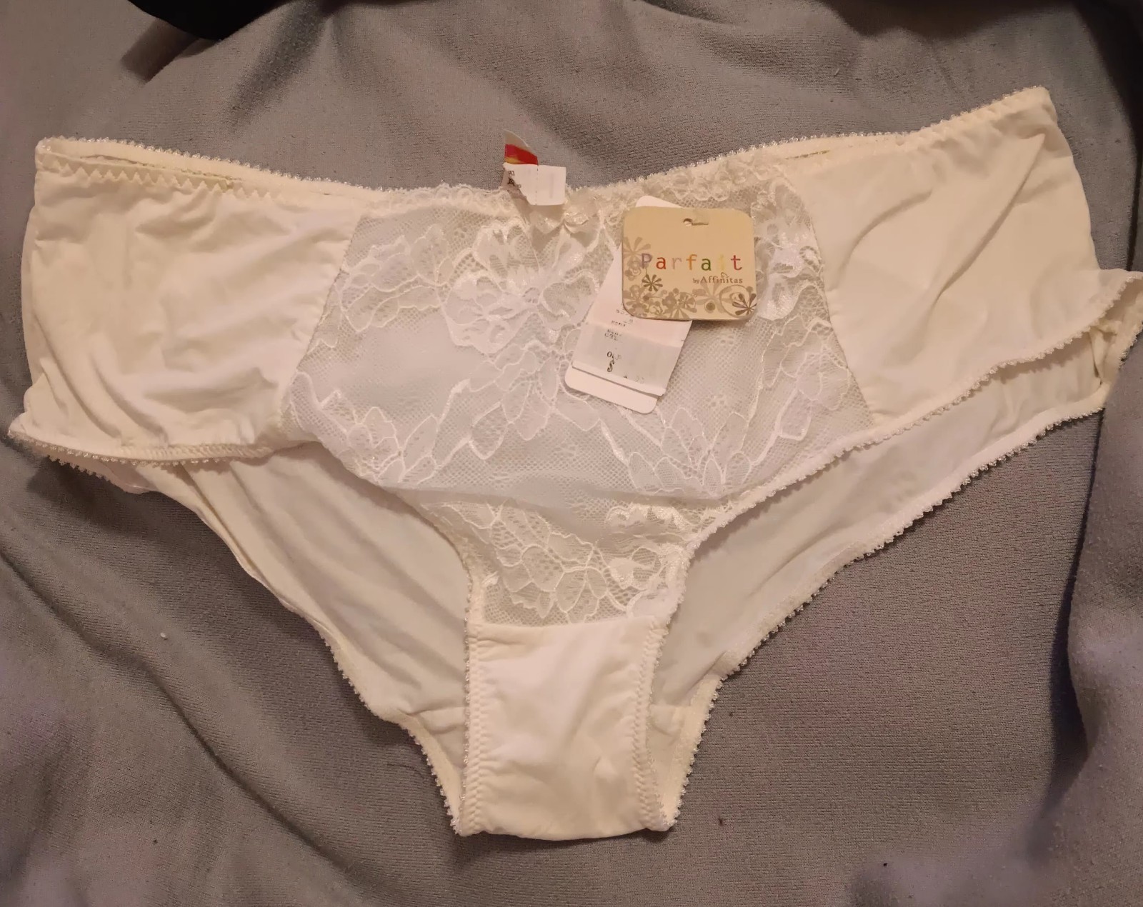 Parfait by Affinitas Panties, Women’s Size XL, White, Lace Bikini Danity NWT