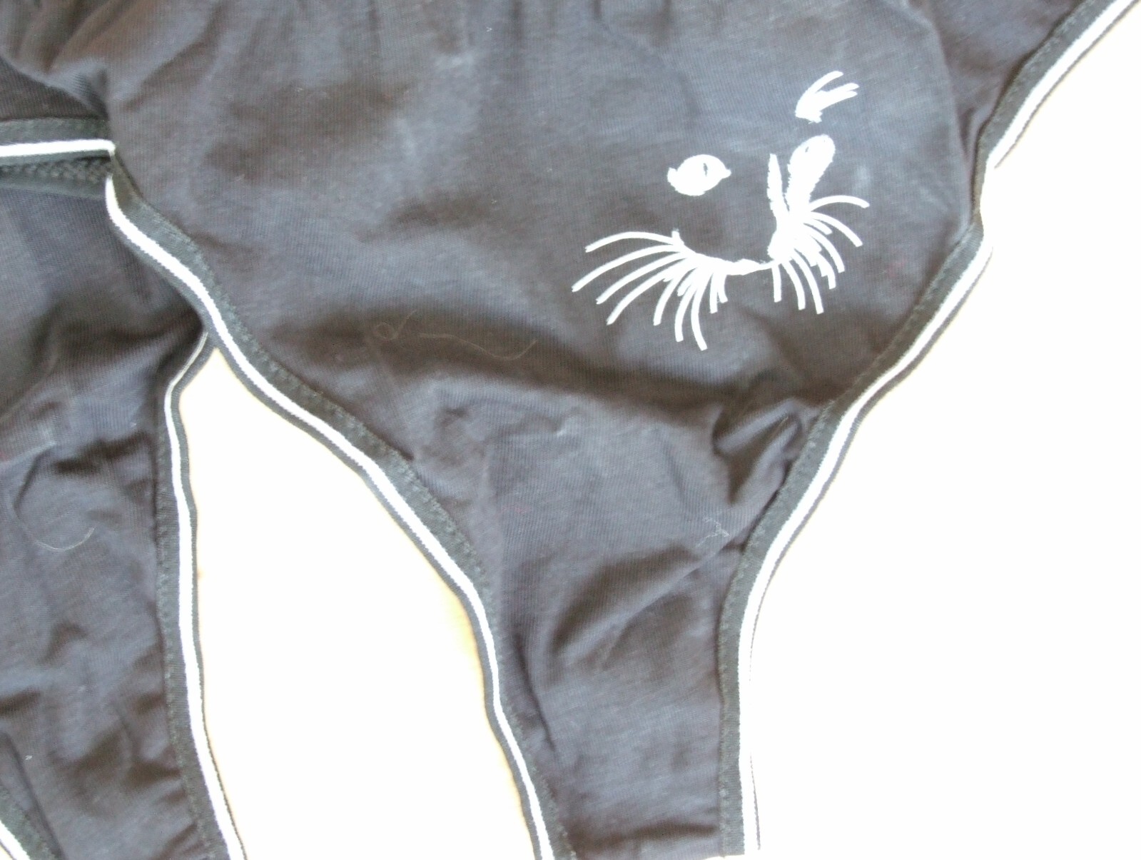 Two ALYA size 10-12 thong knickers panties with Cat Print stretchy cotton Black