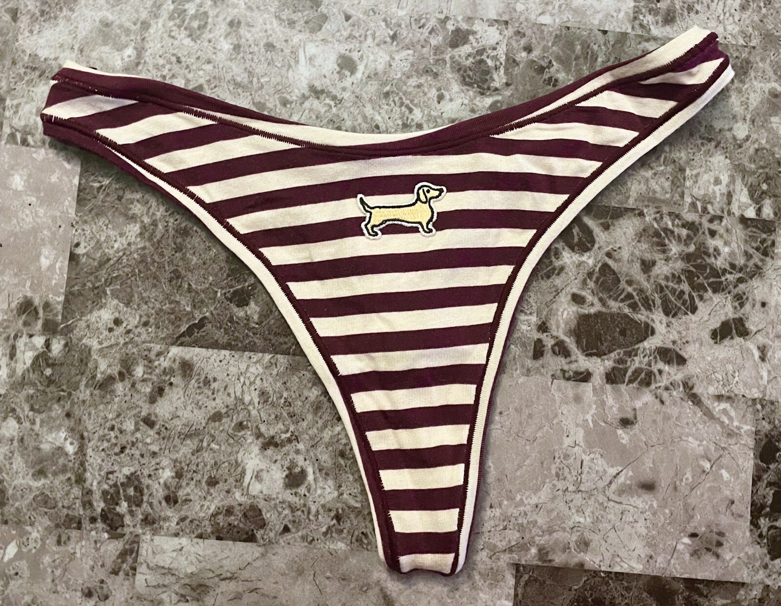 NWT VICTORIA’S SECRET PINK XS MAROON IVORY STRIPE DACHSHUND PATCH THONG PANTIES
