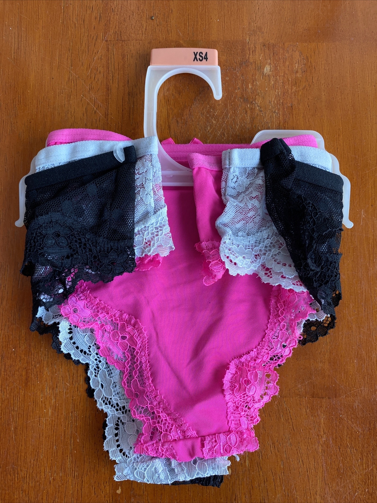 Smart & Sexy Women’s Cheeky Lace Panties 3 Pack Size XS NWT