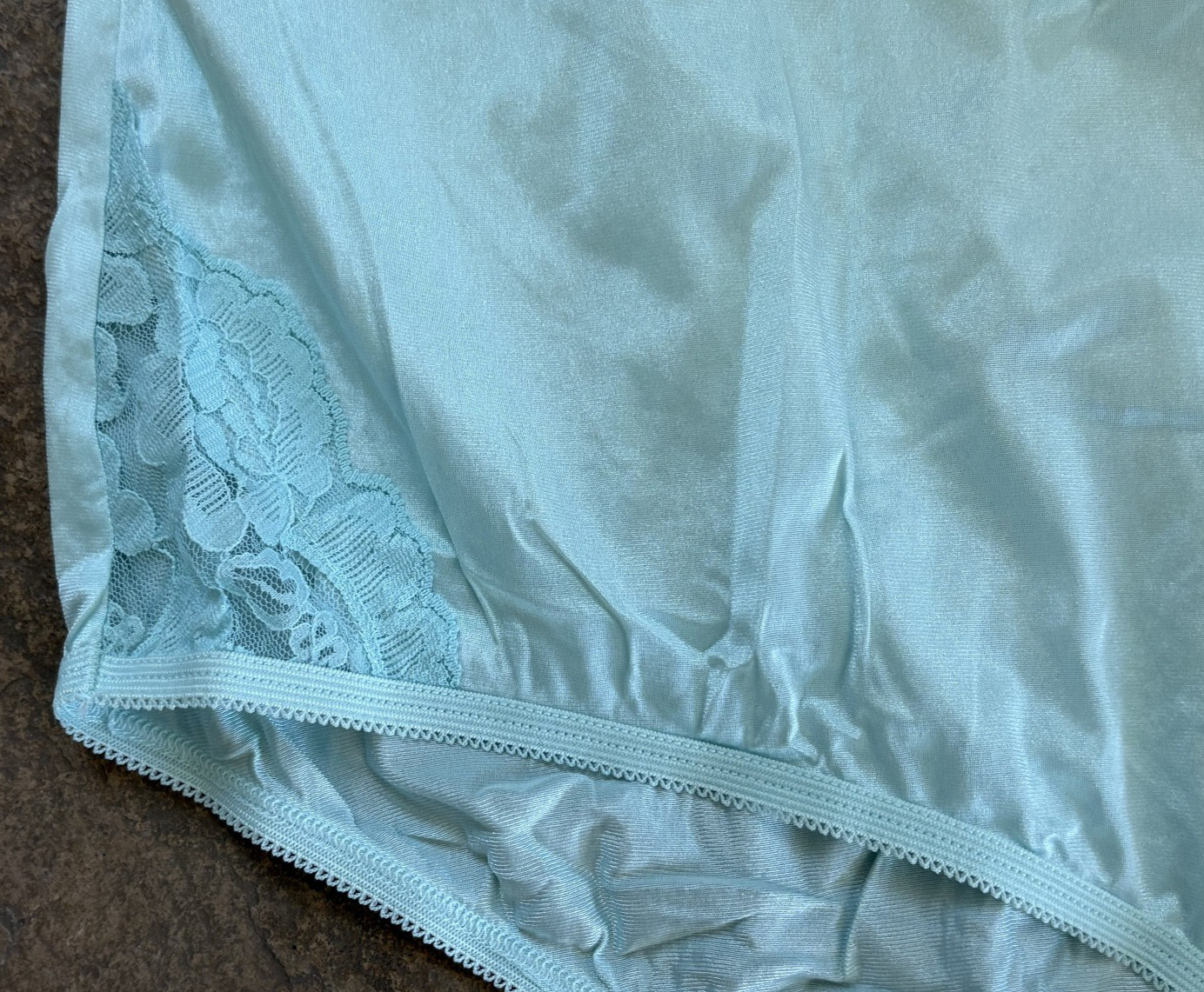 Vanity Fair 12/5XL Sea Foam Green Lace Hip SATIN Full Brief Panties #13001 NEW