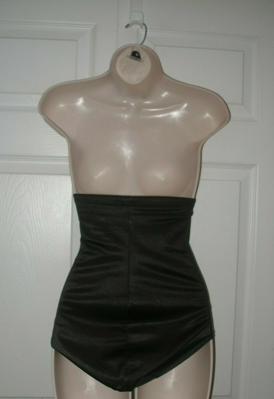 Underscore Women’s Medium BLACK Pantie Girdle High Waist Tummy Flatter Fibers