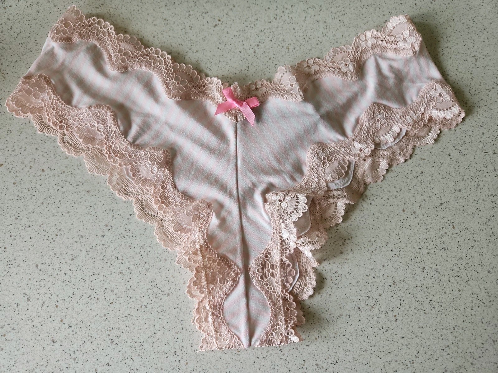 True Vintage Victoria Secret Satin & Lace Cheeky Very Sexy Medium Panties